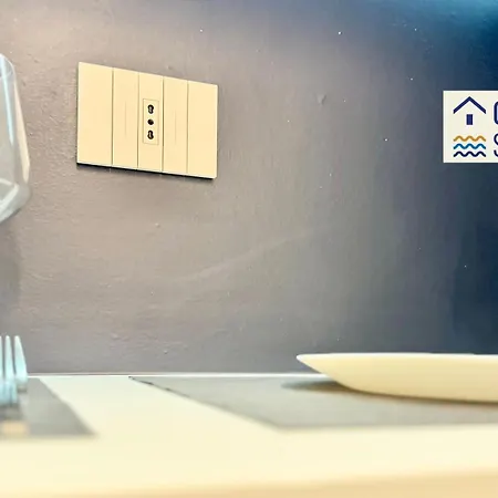 Oltremare - Stazione Apartment *