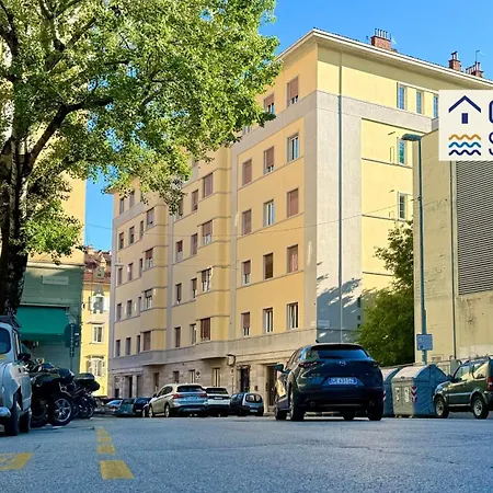 Oltremare - Stazione 公寓 的里雅斯特